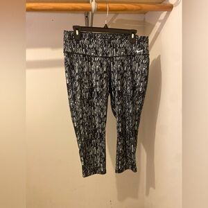 Nike Dri-FIT Black and White Capri Leggings